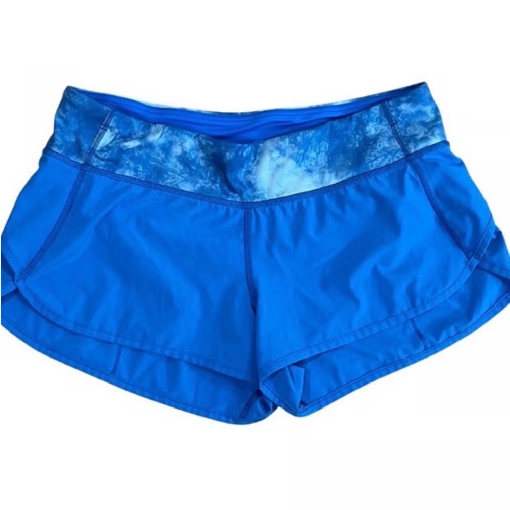 Lululemon Blue sped up shorts w tie dye waistband length 2.5